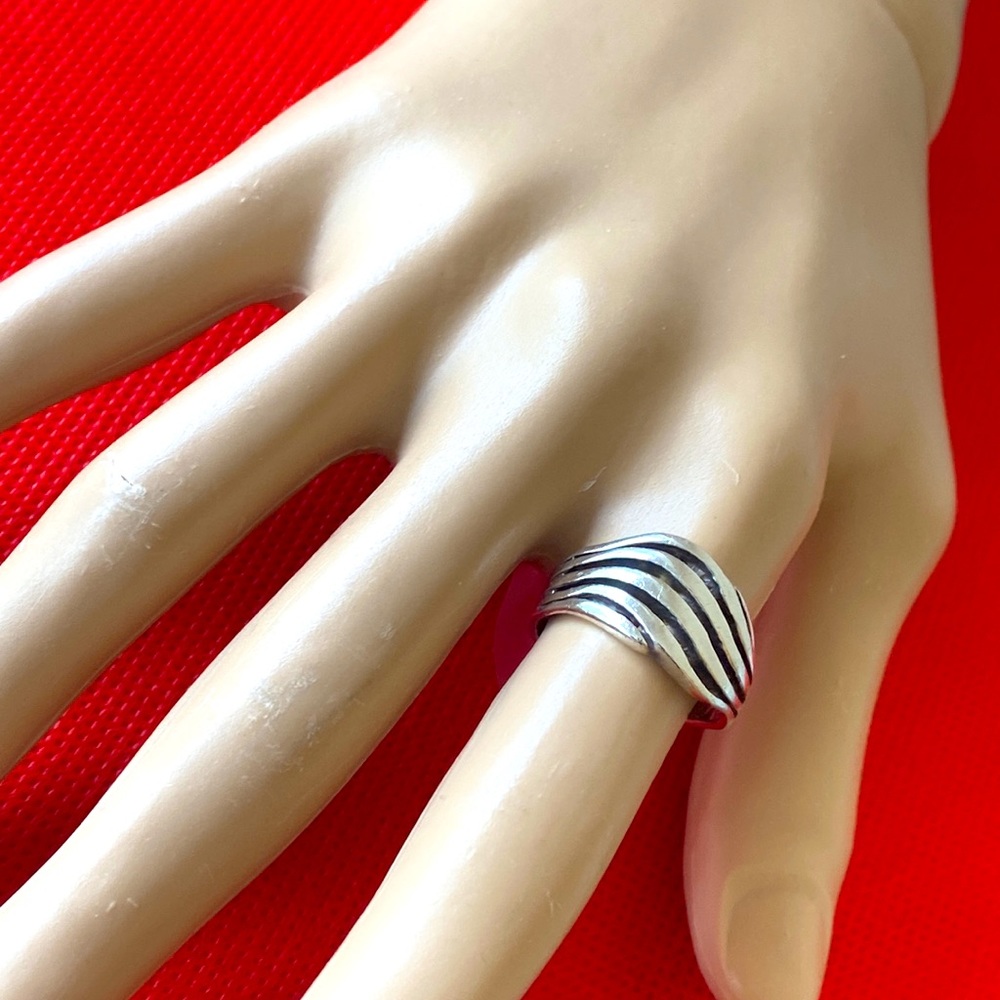 Wavy sterling silver vintage Modernist ring